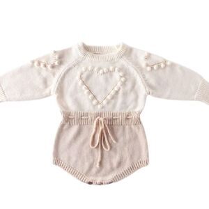ChubbyBubbyBear Knit Romper with hearts size 90